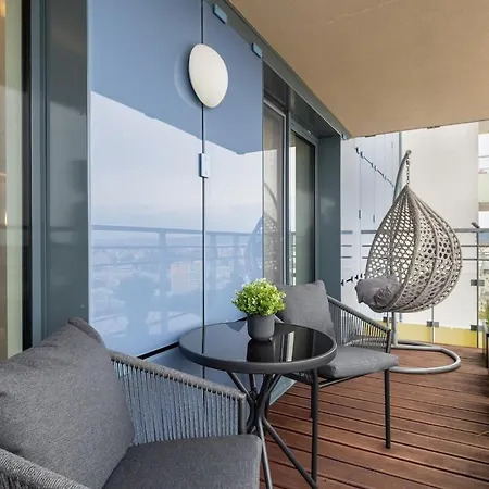 Appartement Citypark Skyline With Balcony & Free Parking Bratislava